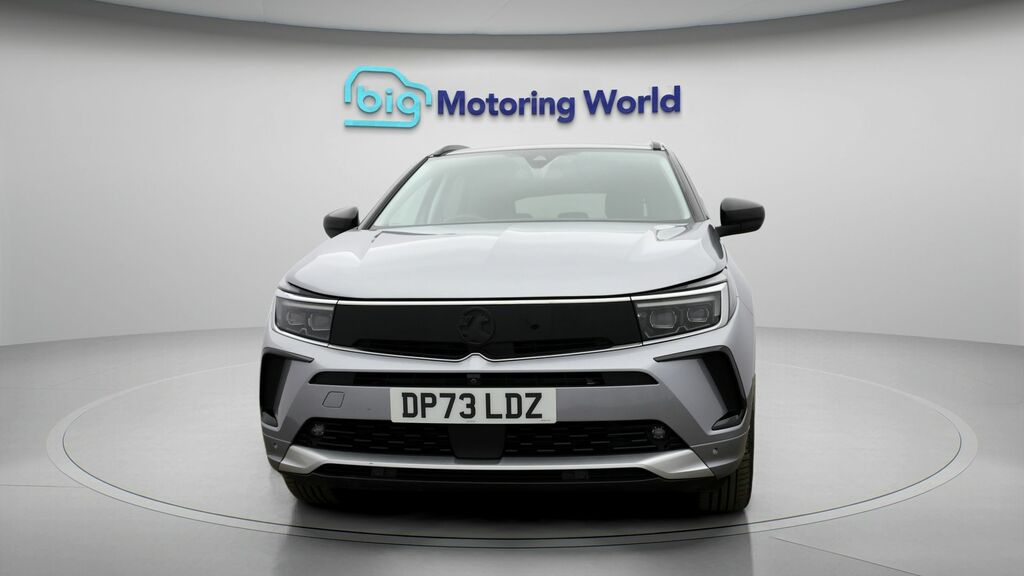 Vauxhall Grandland Ultimate Grey #2