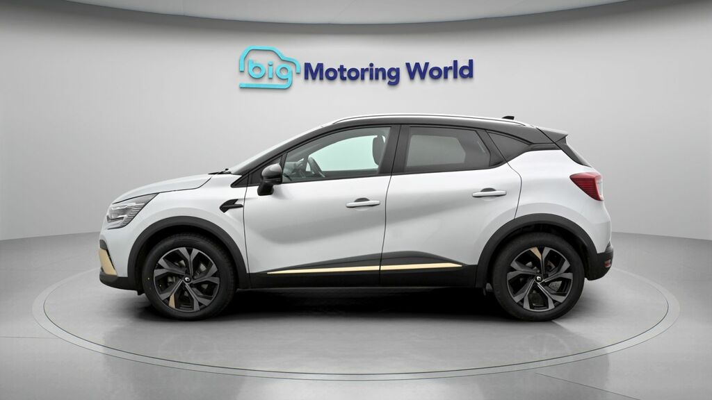 Renault Captur E-tech Engineered WU24JFN Black #4