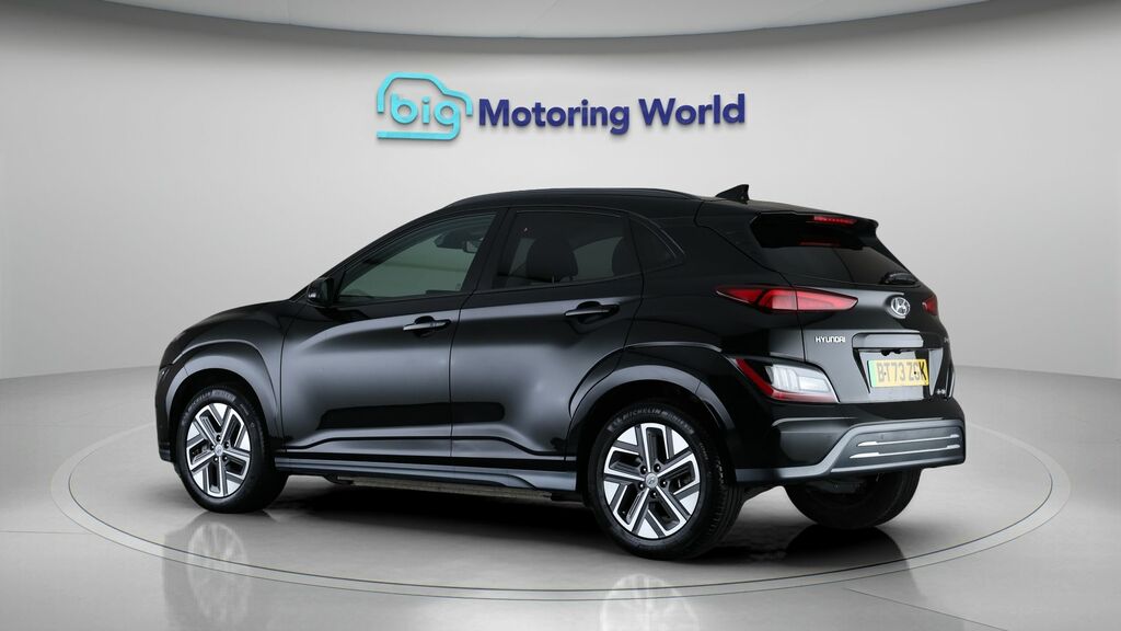Hyundai Kona Premium Black #5