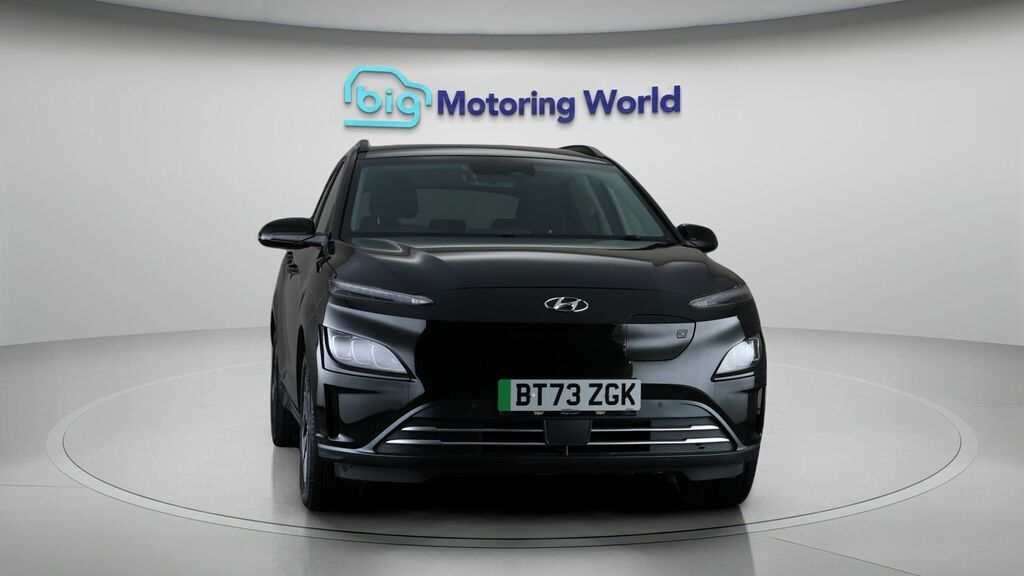 Hyundai Kona Premium Black #2