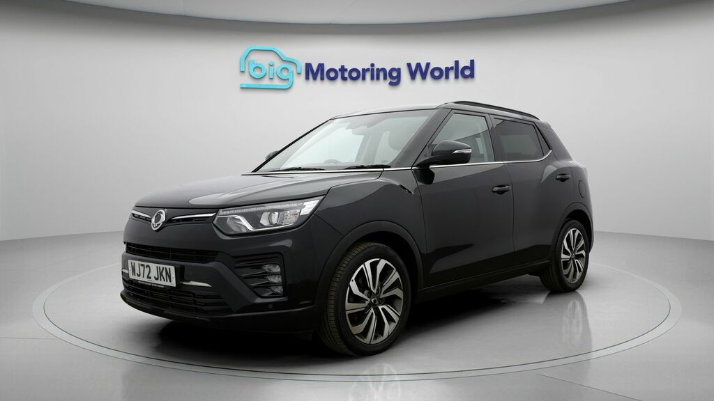 SsangYong Tivoli Ultimate Nav WJ72JKN Black #3
