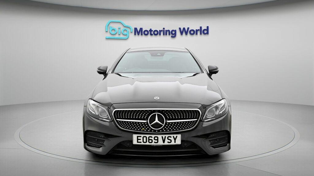 Mercedes-Benz E Class Amg Line EO69VSY Black #3