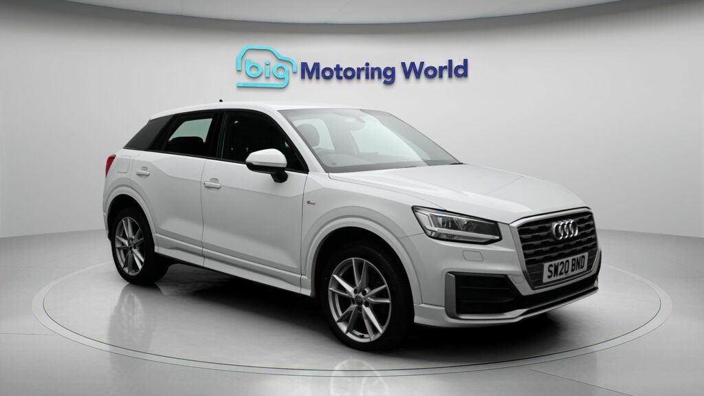 Audi Q2 S Line White