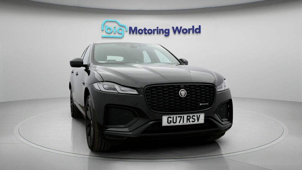 Jaguar F-Pace R-dynamic Se Black
