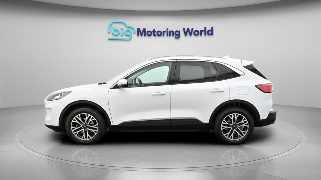 Ford Kuga Titanium Edition GD72NYT White #4