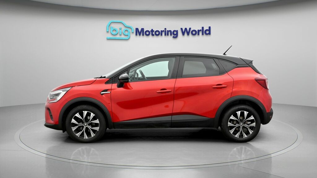 Renault Captur Limited Black #4