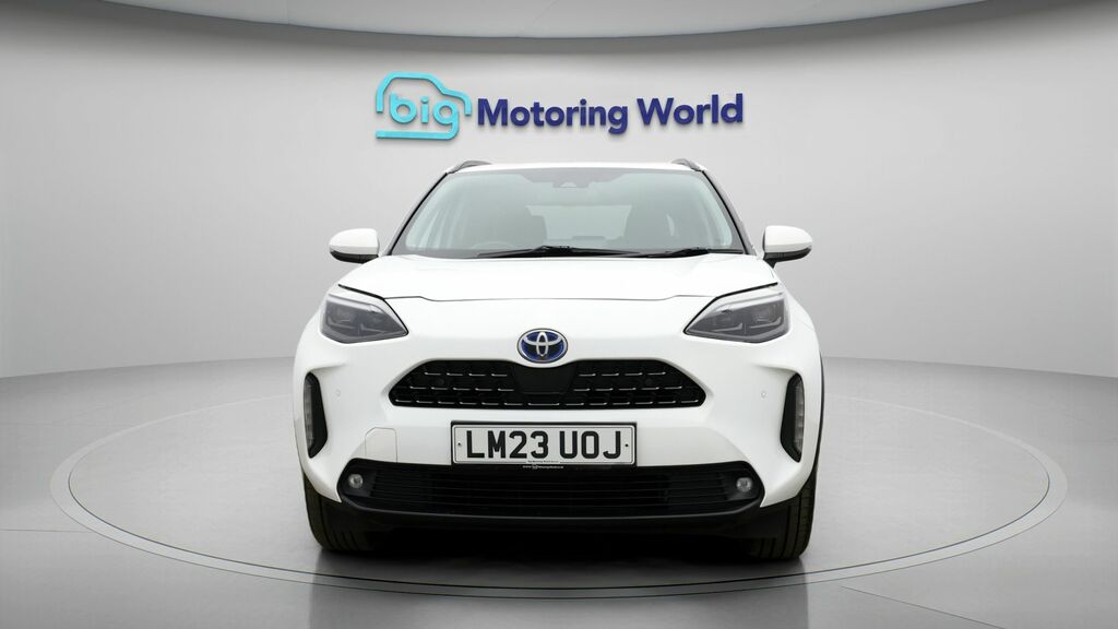Toyota Yaris Cross Excel LM23UOJ White #2