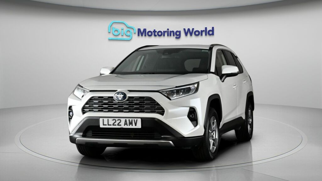 Toyota Rav 4 Icon White #3