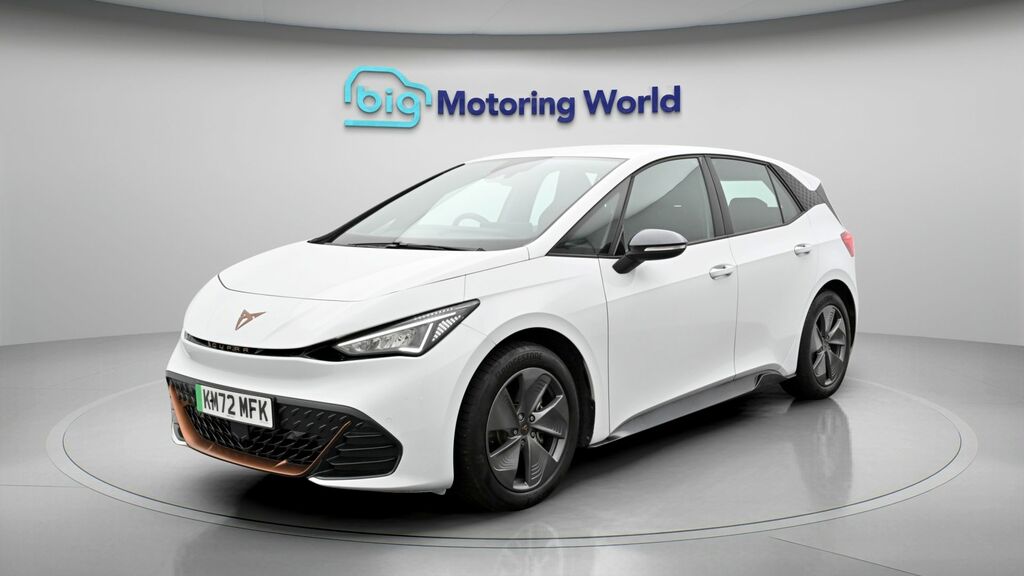 Cupra Born V1 White #3