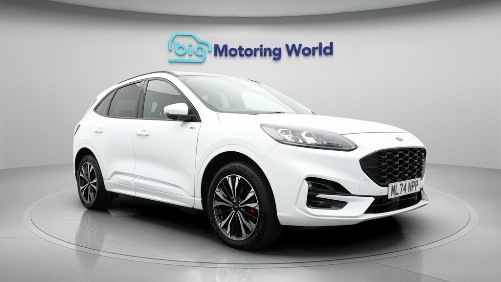 Ford Kuga St-line X Edition White