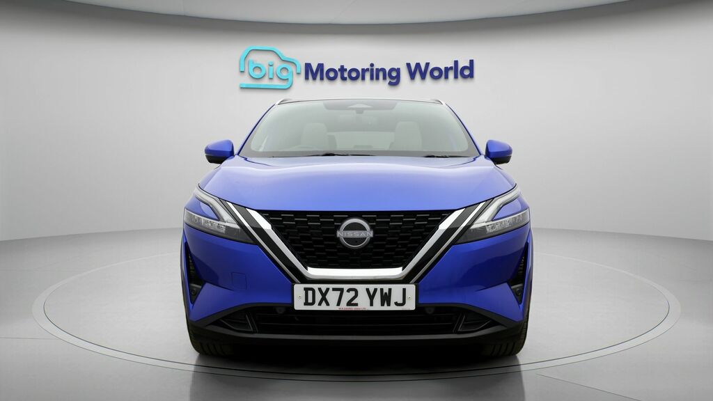 Nissan Qashqai Tekna Blue #2