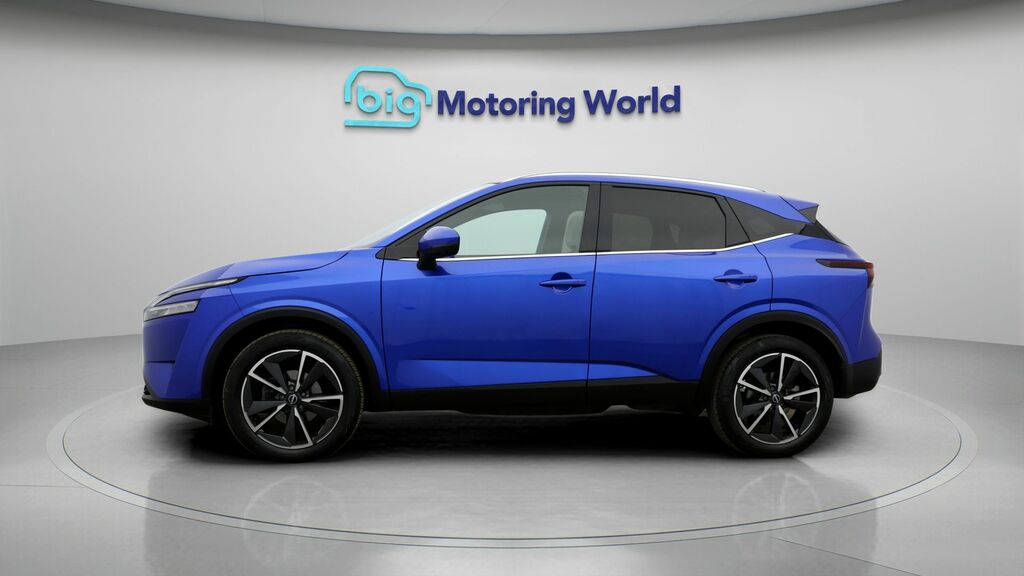 Nissan Qashqai Tekna Blue #4