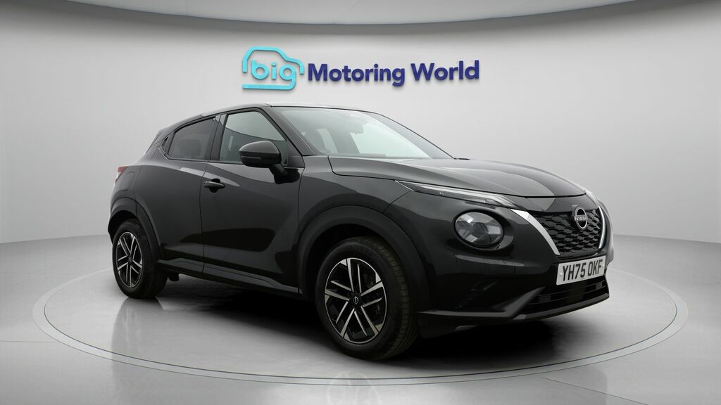 Nissan Juke N-connecta Black