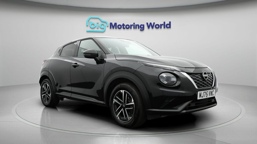 Nissan Juke N-connecta Black