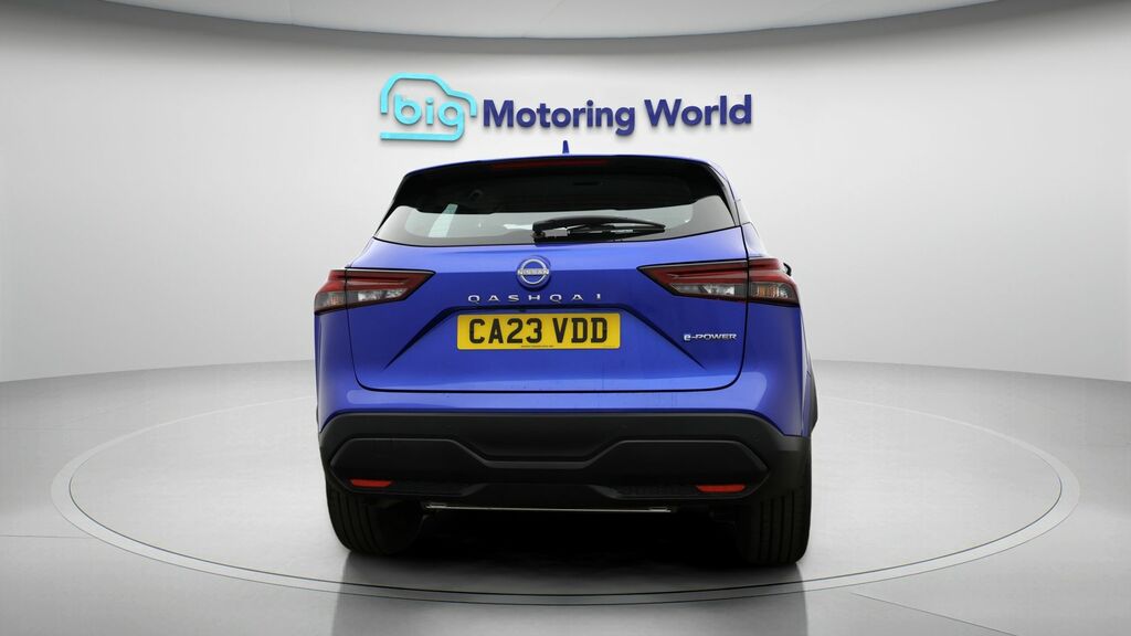 Nissan Qashqai Acenta Premium Blue #6