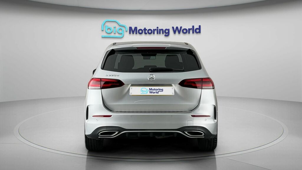 Mercedes-Benz B Class Amg Line Silver #4