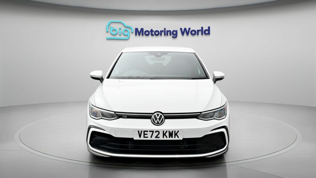 Volkswagen Golf R-line VE72KWK White #2