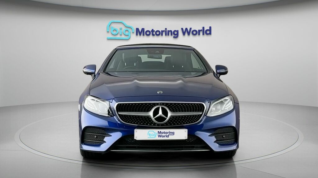 Mercedes-Benz E Class Amg Line Blue #2