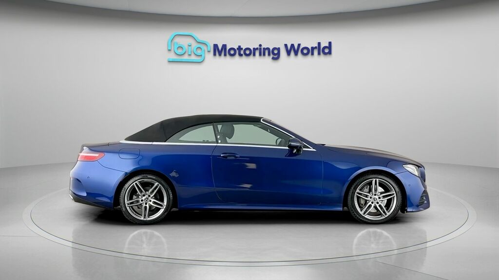 Mercedes-Benz E Class Amg Line Blue #5