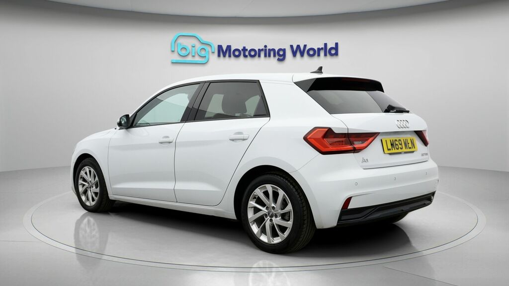 Audi A1 Sport LM69WLN White #5