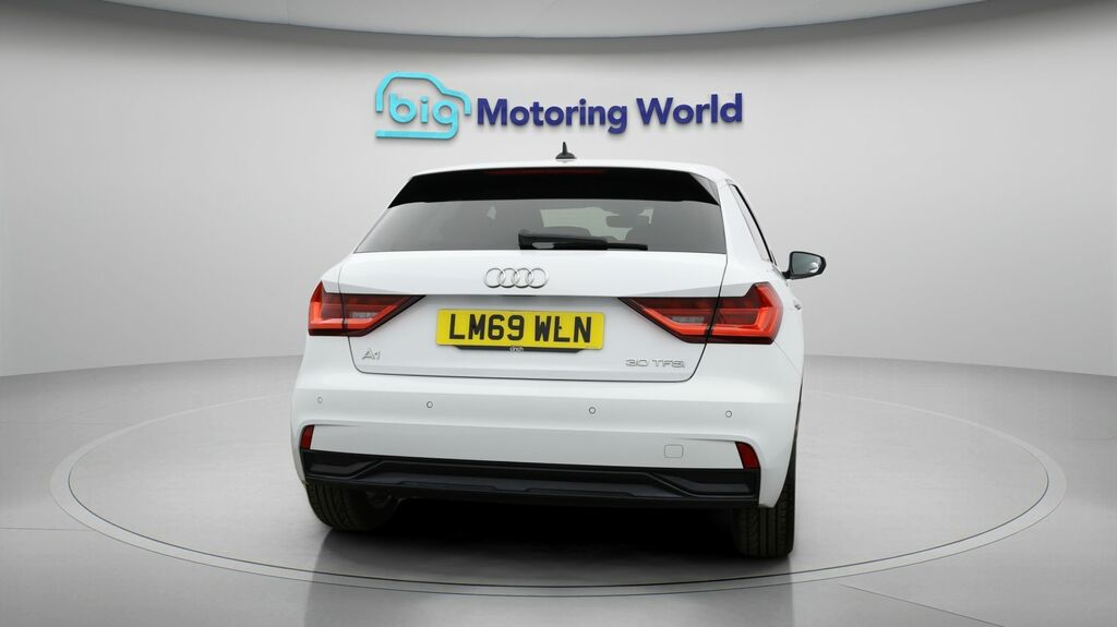Audi A1 Sport LM69WLN White #6