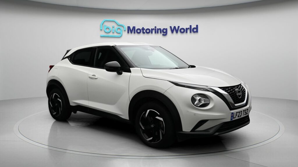 Nissan Juke N-connecta White