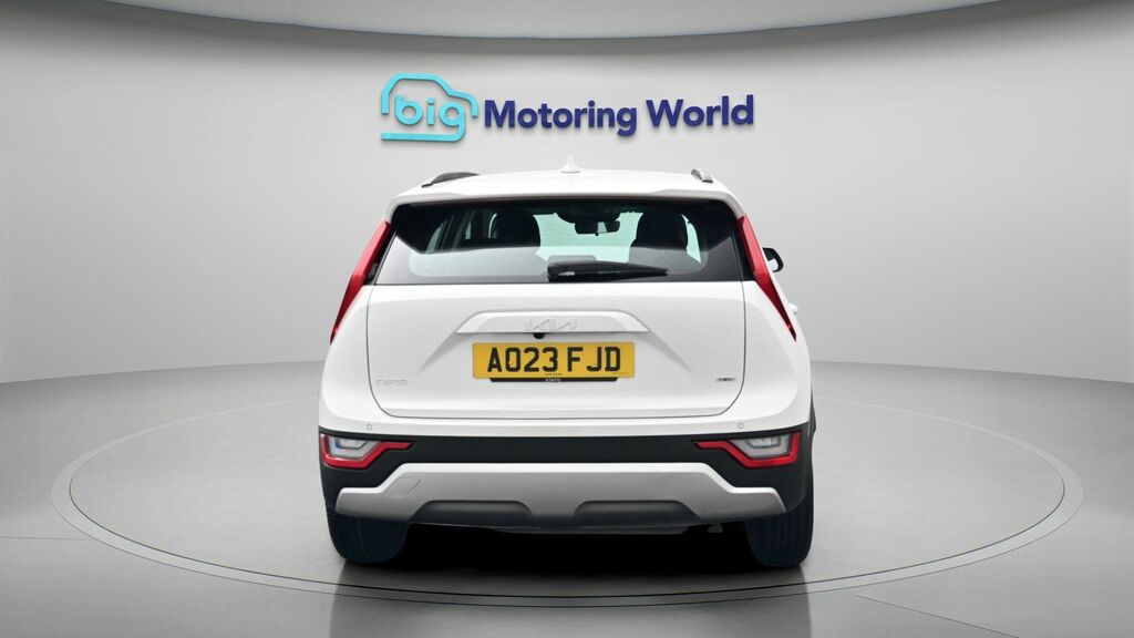 Kia Niro 2 AO23FJD White #6