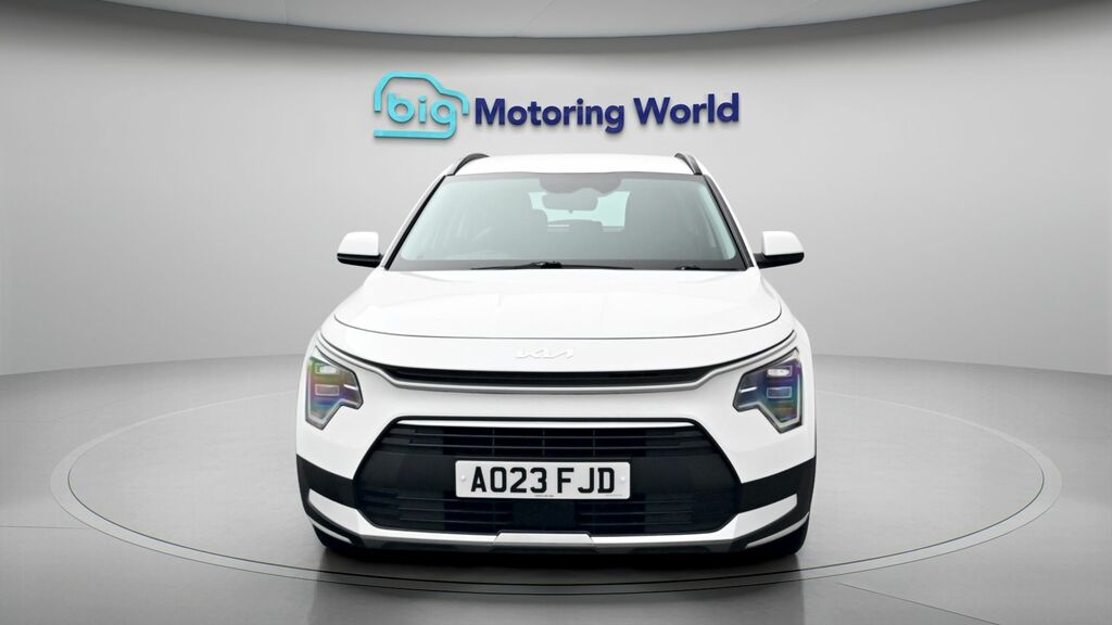 Kia Niro 2 AO23FJD White #2