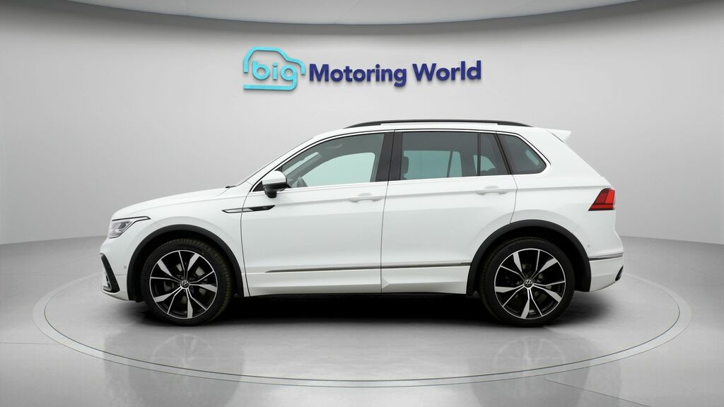 Volkswagen Tiguan R-line BT72MDK White #4