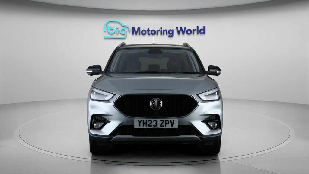 MG ZS Exclusive YH23ZPV Silver #2
