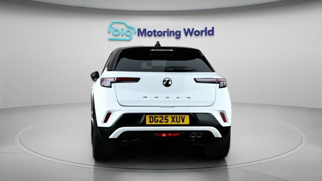 Vauxhall Mokka Ultimate DG25XUV White #6