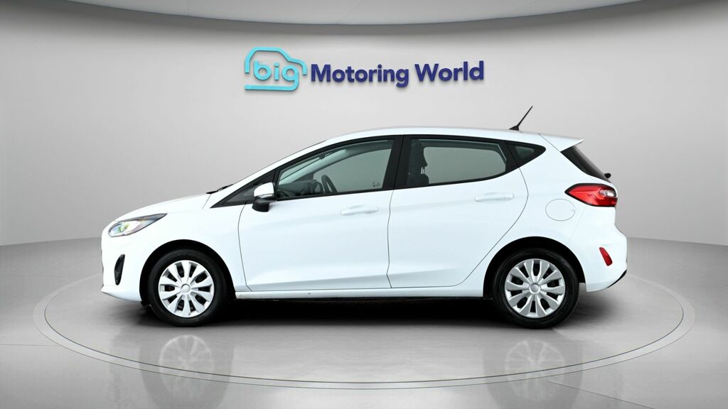 Ford Fiesta Trend White #4