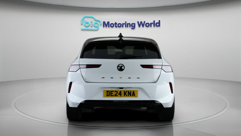 Vauxhall Astra Gs White #6