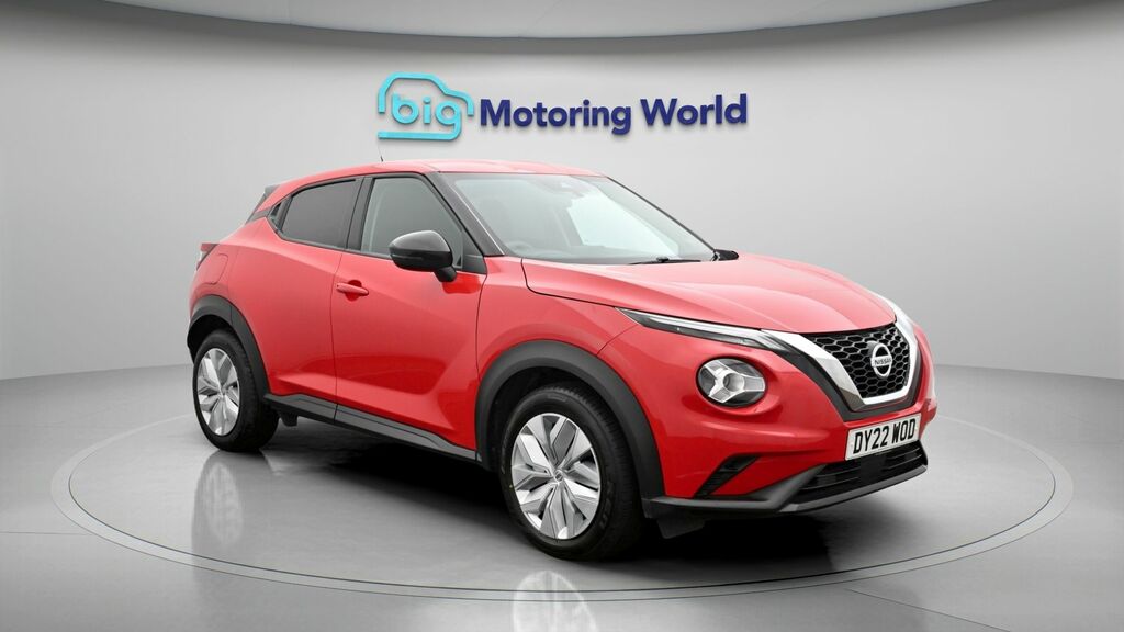Nissan Juke Acenta Red