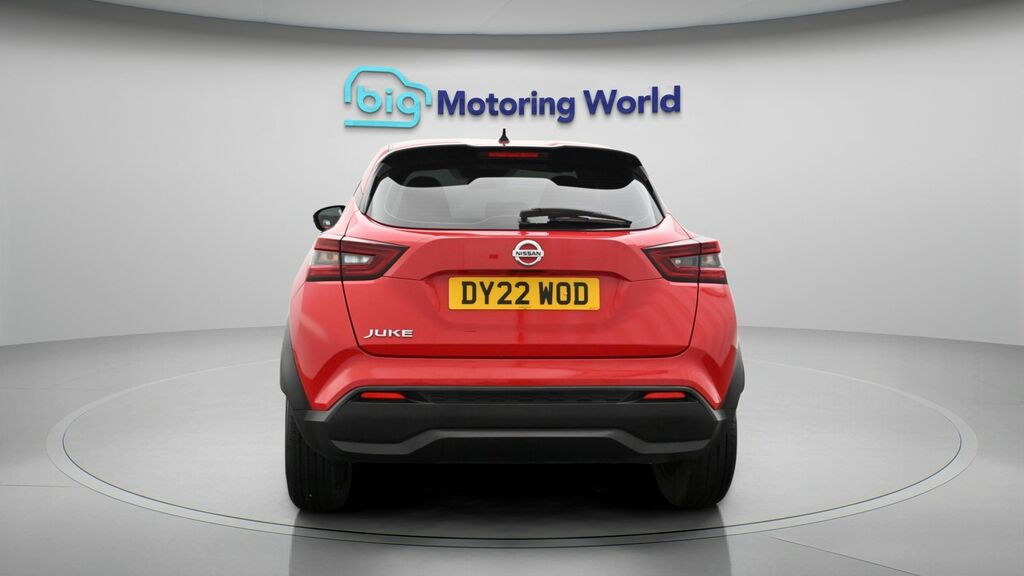 Nissan Juke Acenta Red #6