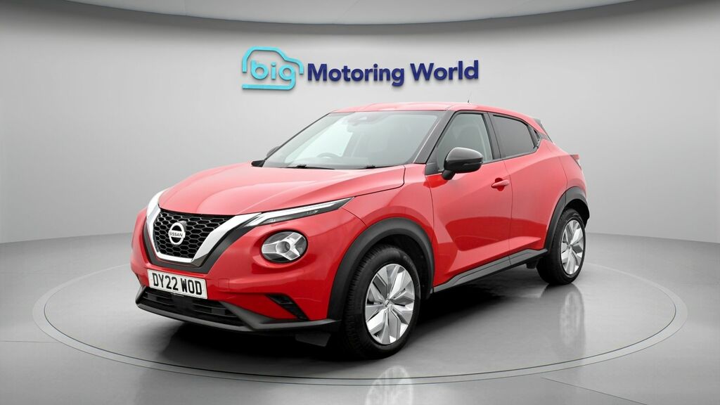 Nissan Juke Acenta Red #3