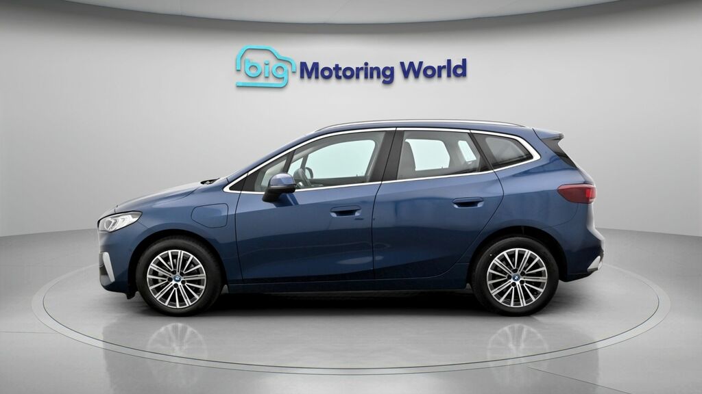 BMW 2 Series Active Tourer Luxury Blue #4
