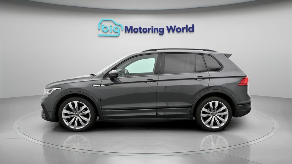 Volkswagen Tiguan Black Edition MV24GMZ Grey #4