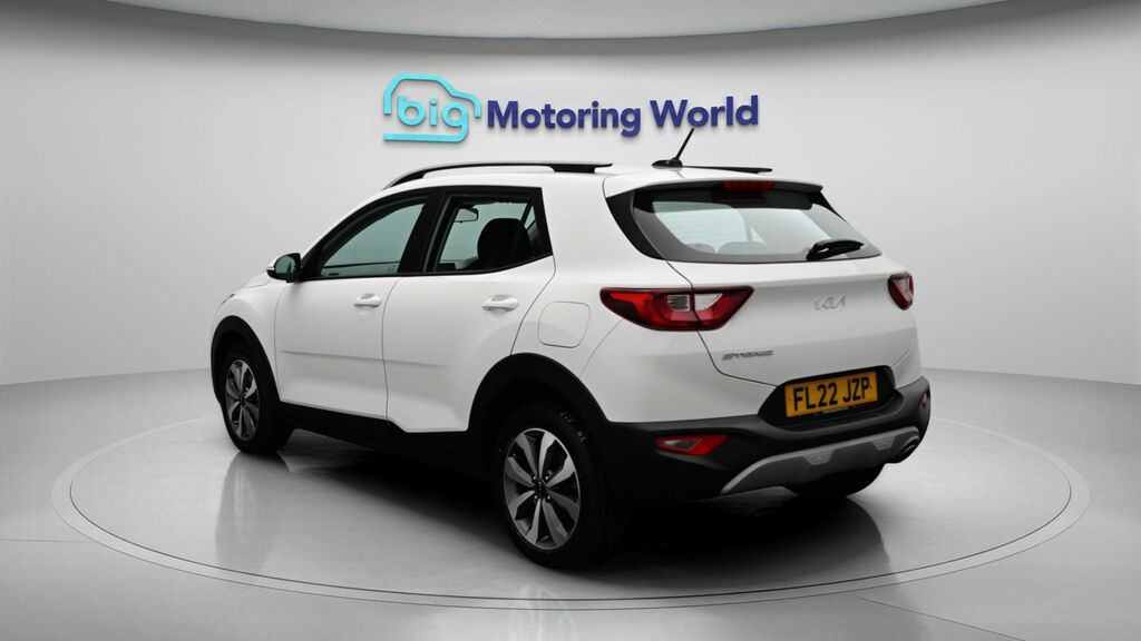 Kia Stonic 2 White #5