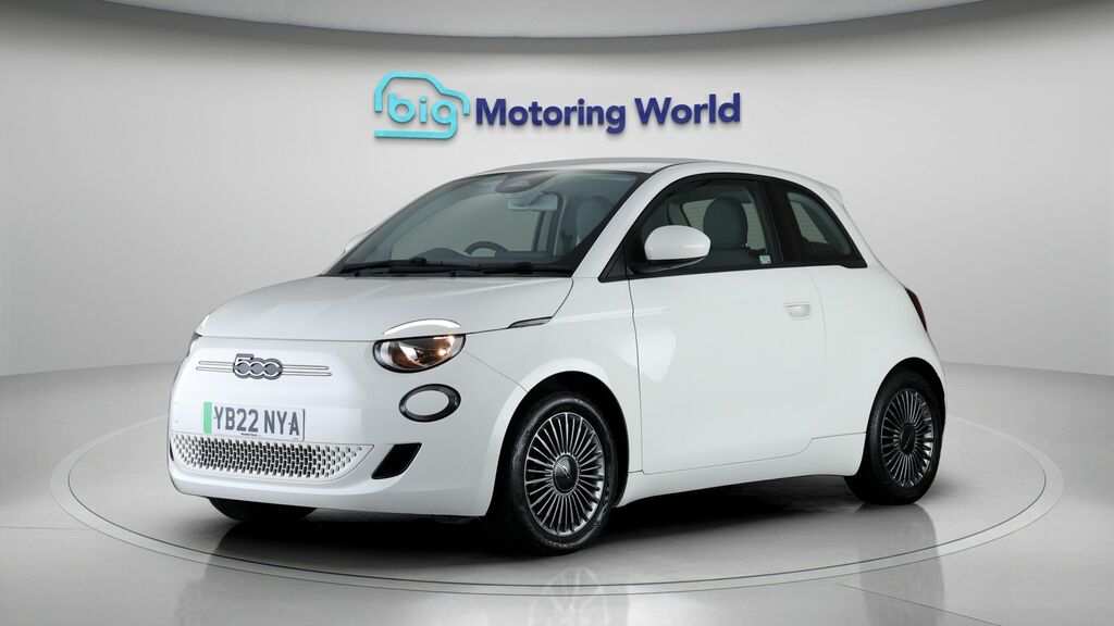 Fiat 500E Icon White #3