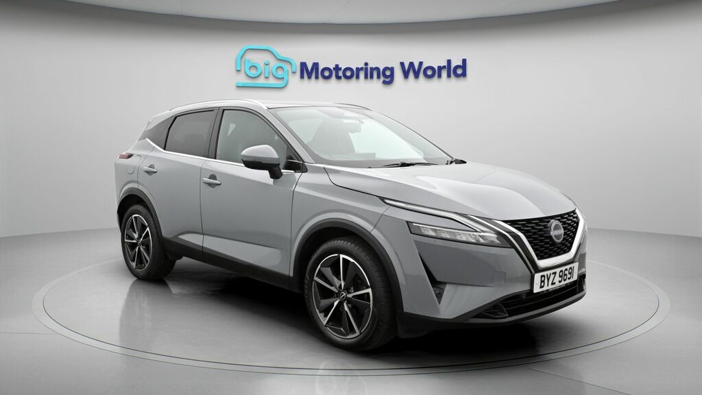Nissan Qashqai Tekna Grey