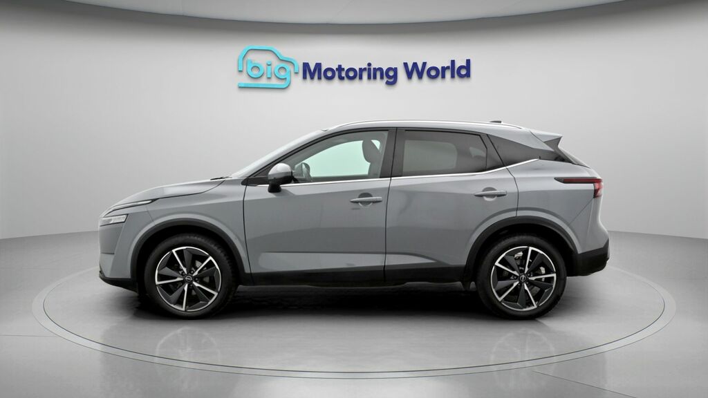 Nissan Qashqai Tekna Grey #4