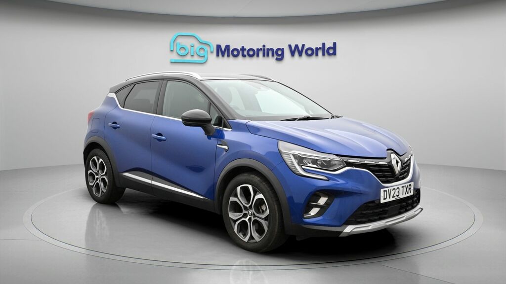Renault Captur Techno Black