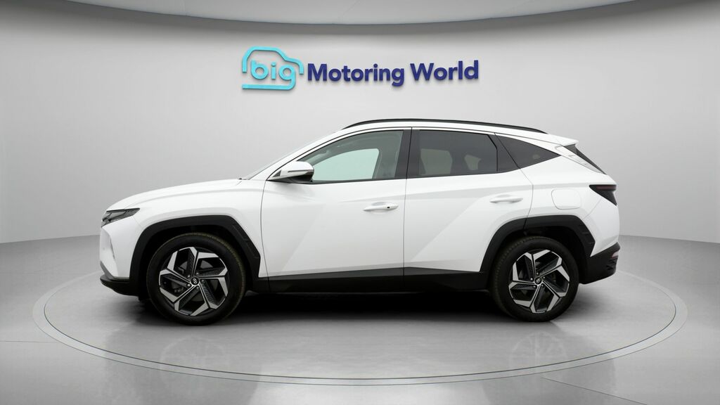 Hyundai Tucson Ultimate White #4