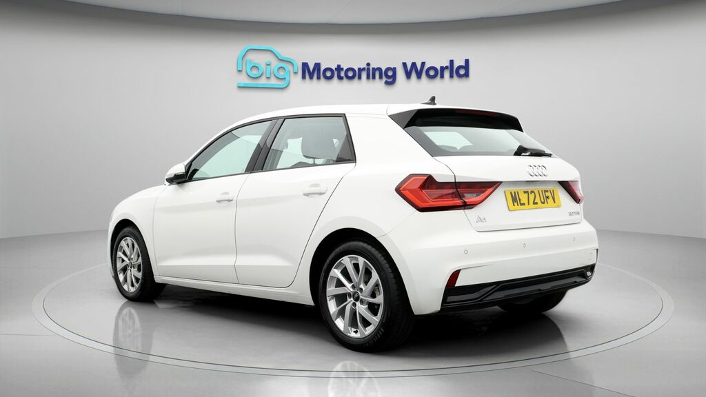 Audi A1 Sport White #5