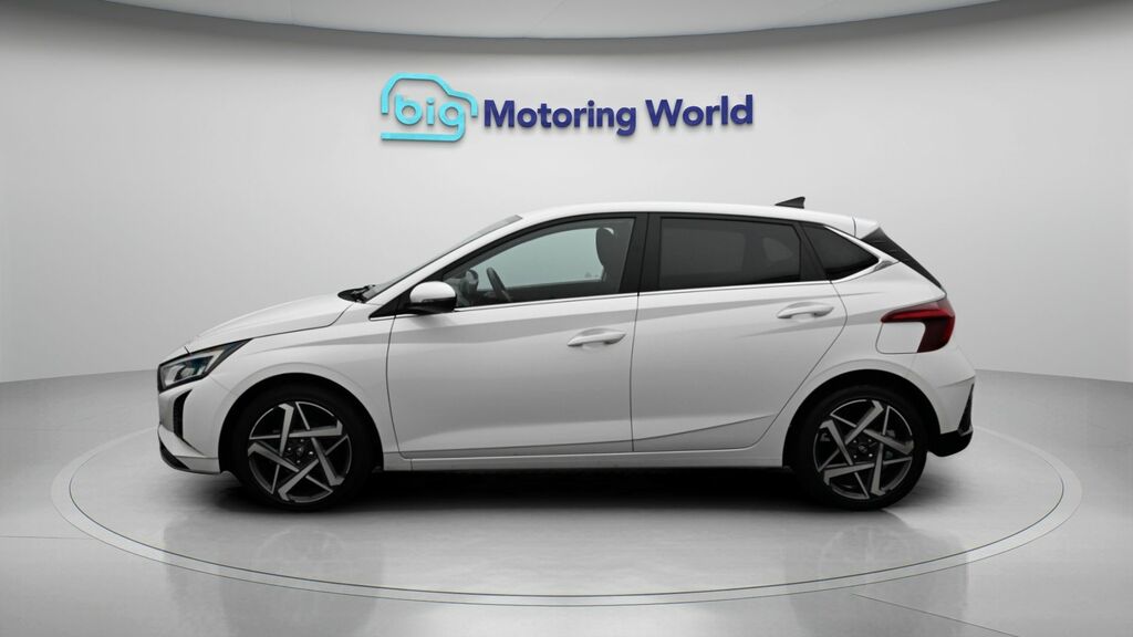 Hyundai I20 Premium White #4