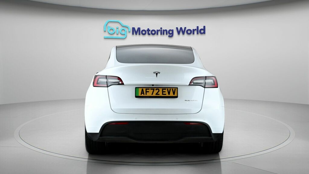 Tesla Model Y Long Range AF72EVV White #6