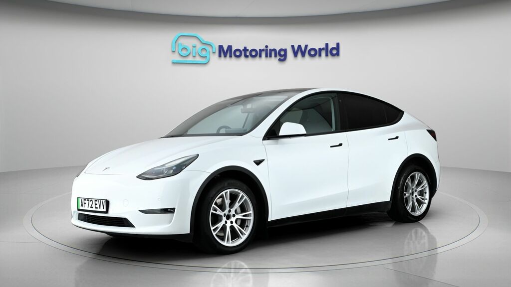 Tesla Model Y Long Range AF72EVV White #3