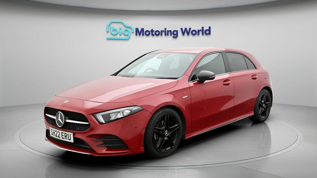 Mercedes-Benz A Class Amg Line Edition SH22ERU Red #3