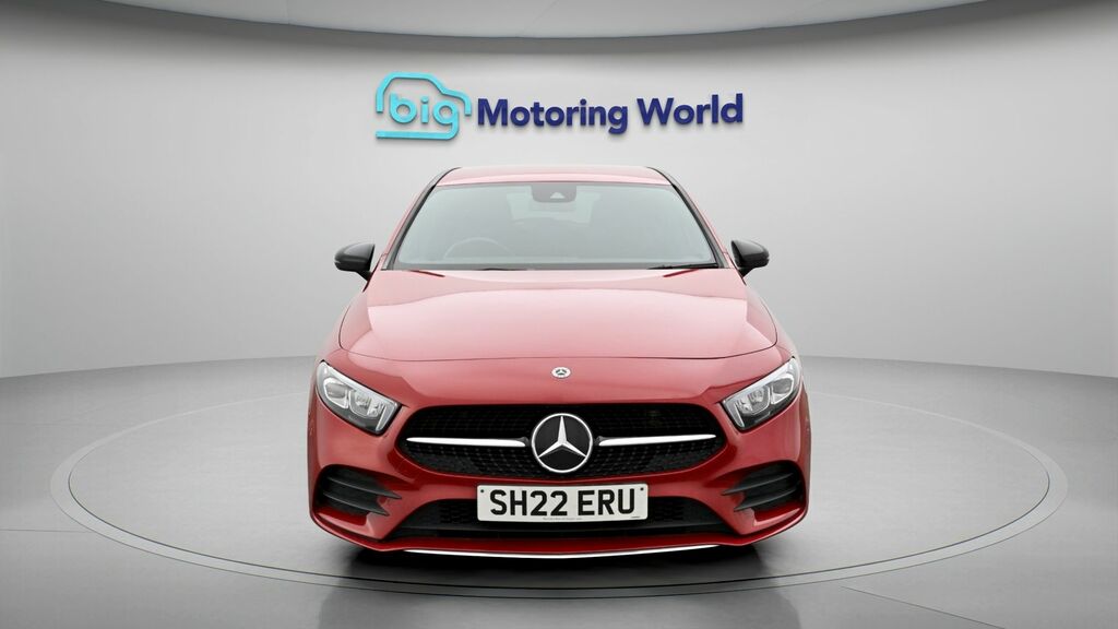 Mercedes-Benz A Class Amg Line Edition SH22ERU Red #2